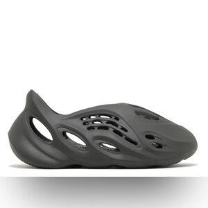 Excellent condition Adidas Yeezy Foam Runner